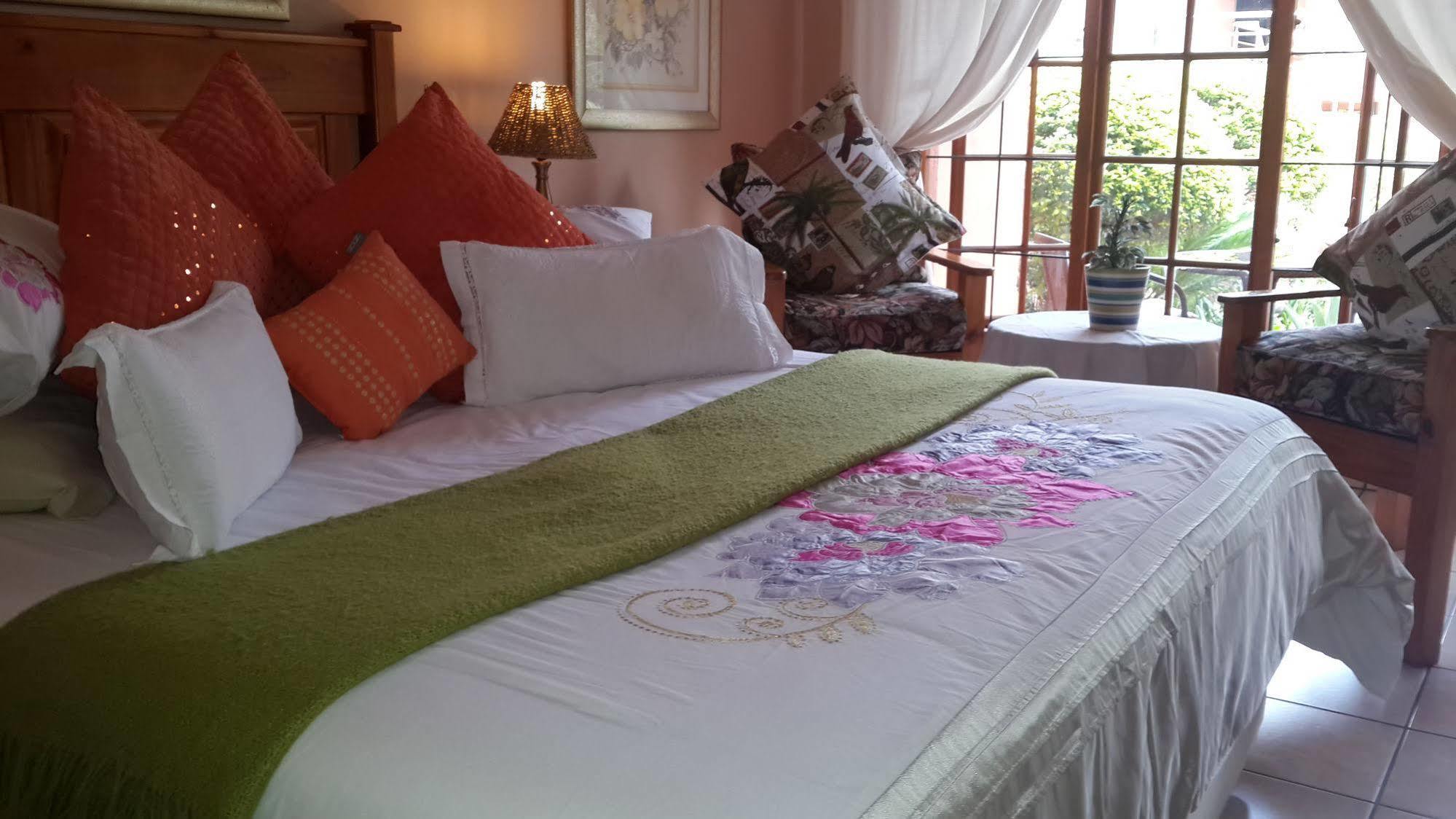 Harmony Guesthouse Mbombela ภายนอก รูปภาพ